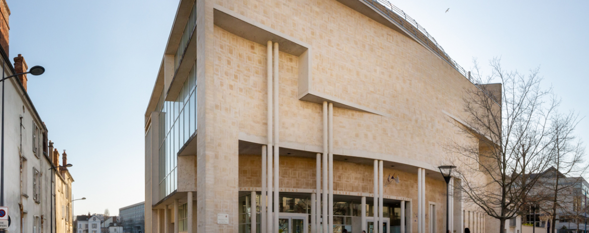 Façade Melun